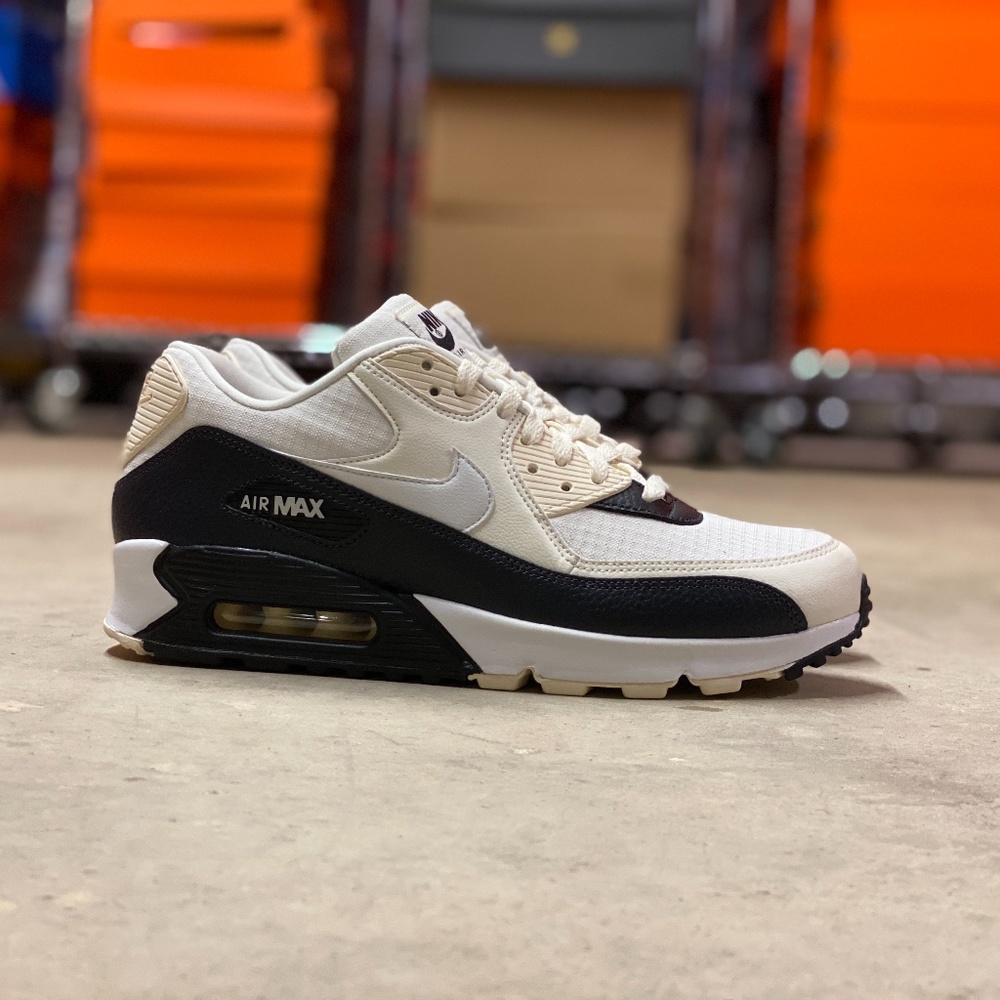 NEW Nike Air Max 90 Runners 325213-138 Sz 10 - Picture 1 of 6